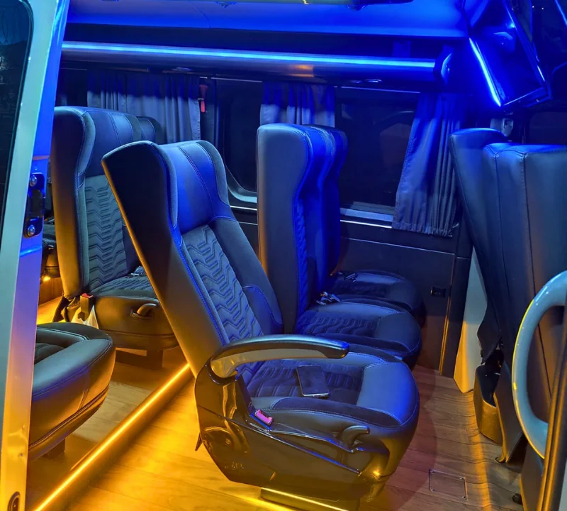 Espaço Interno Van Executiva